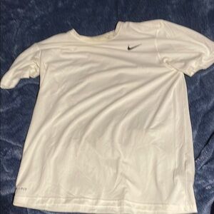 Nike White Short Sleeve Tee Classic Crew Neck